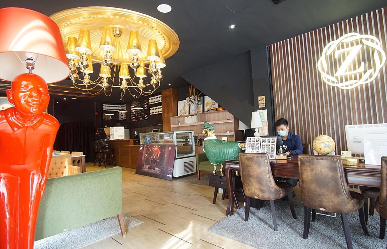 Z Hotel Ipoh Esterno foto