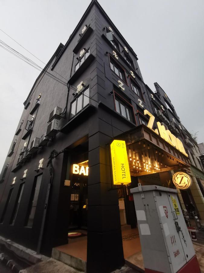 Z Hotel Ipoh Esterno foto